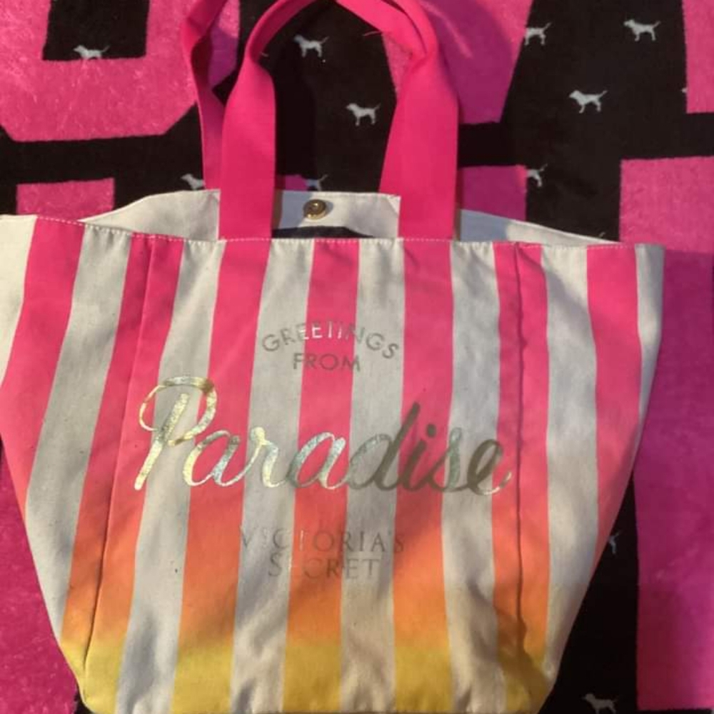 GUC VS TOTE BAG